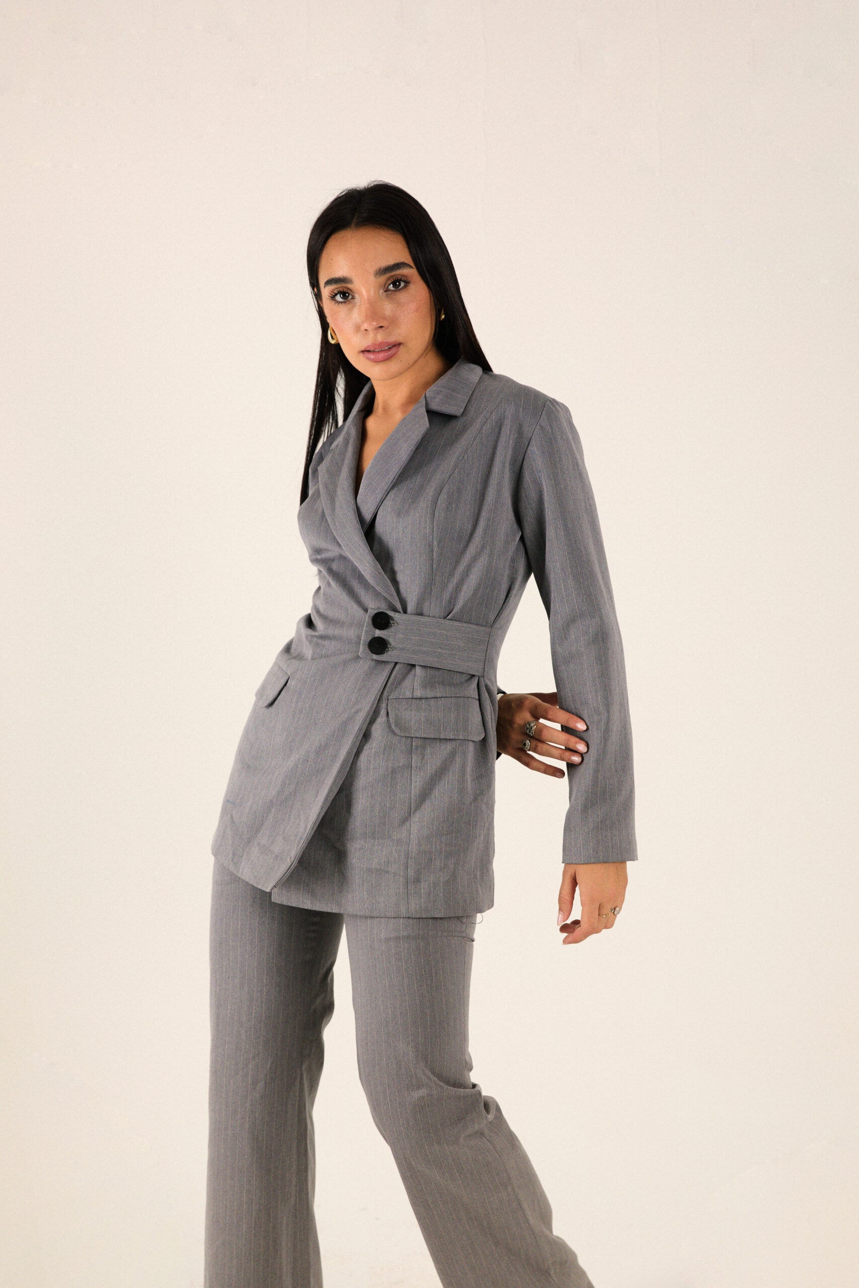 STRIPPED PANTS GREY